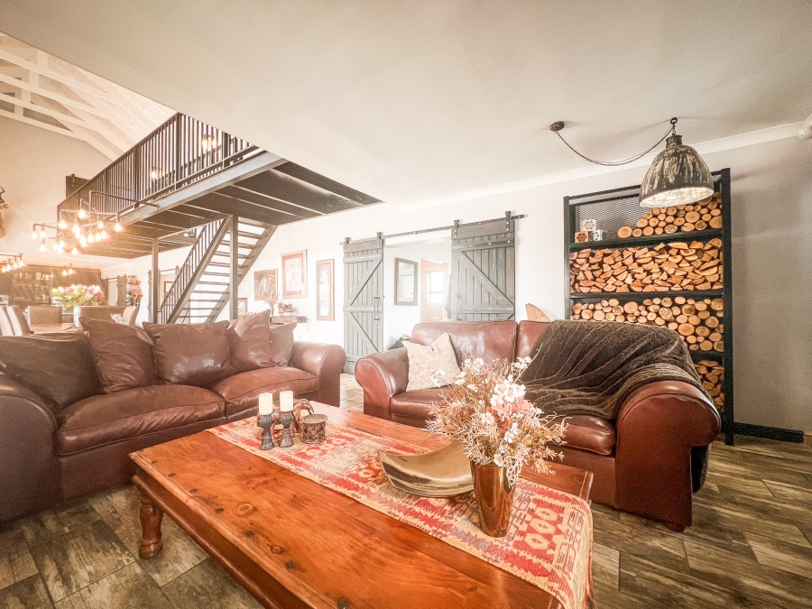 5 Bedroom Property for Sale in Myburgh Park Western Cape